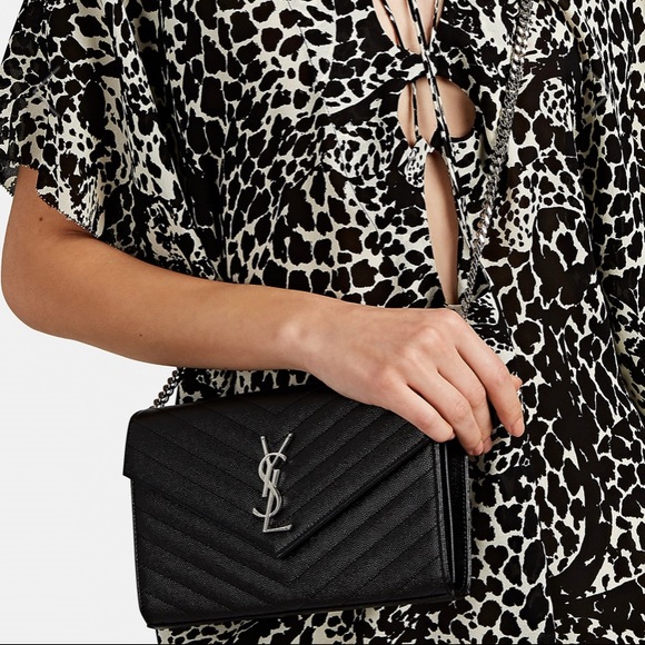 Meet your Posher, A - Picture 4 of 8